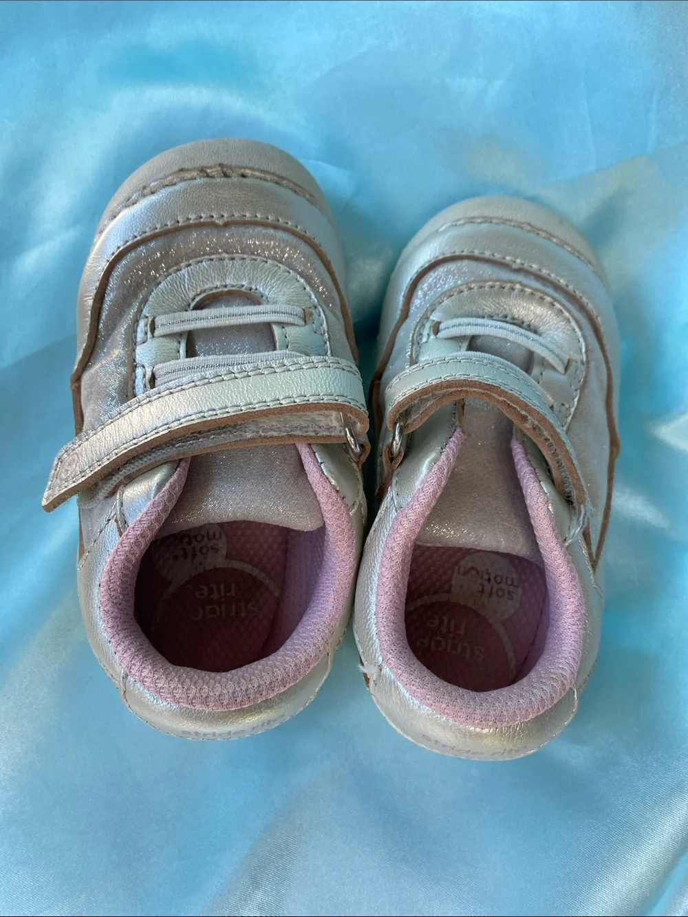 Stride Rite Girls Silver Metallic and Pink Velcro Sneakers